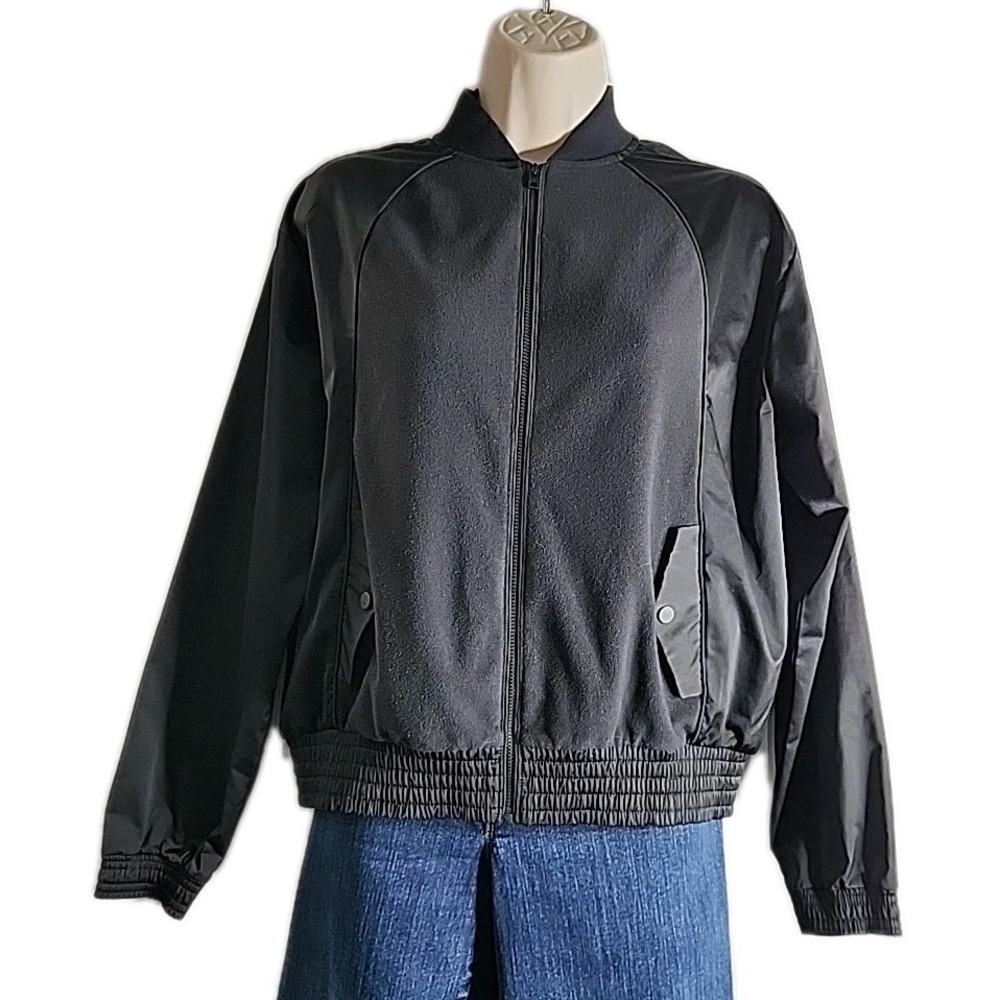 Athleta Womens XS Black 2019 Zion Microfleece Full Zip Jacket Bomber FLAWS